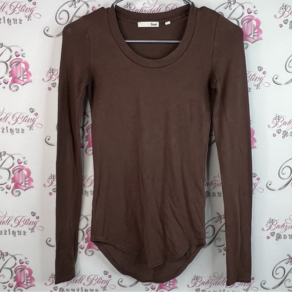 Wilfred free long sleeve top swoop neck round stretch Chocolate Long Sleeve Tee